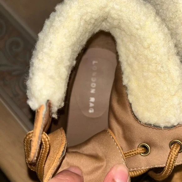 Cozy Tan Lace-Up Boots with Faux Fur - Picture 4 of 7